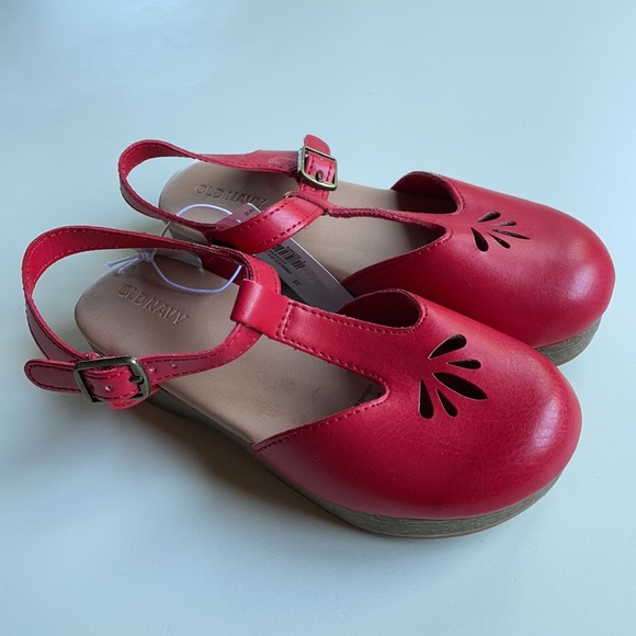 Old Navy | Red Cutout T-Strap Maryjane Clogs | 11T - Picture 2 of 12